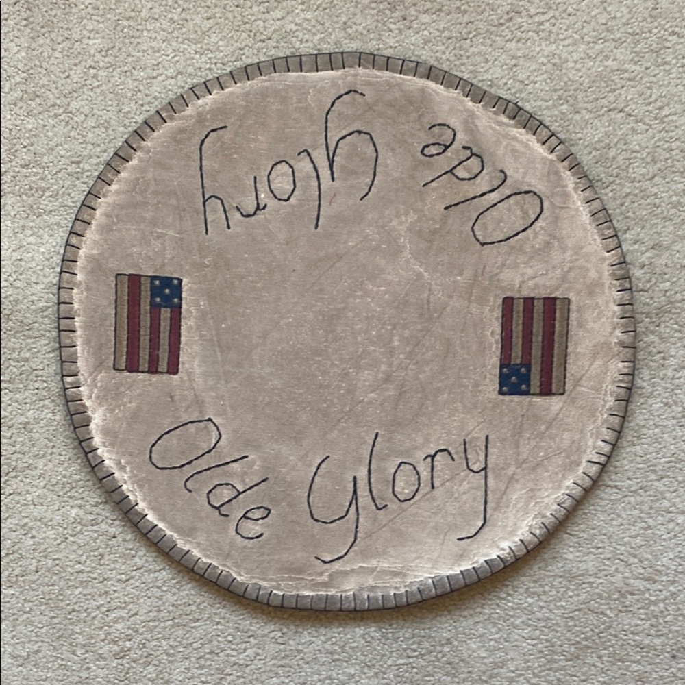 Old Glory Round Rug with Flag Design - Beige and Blue